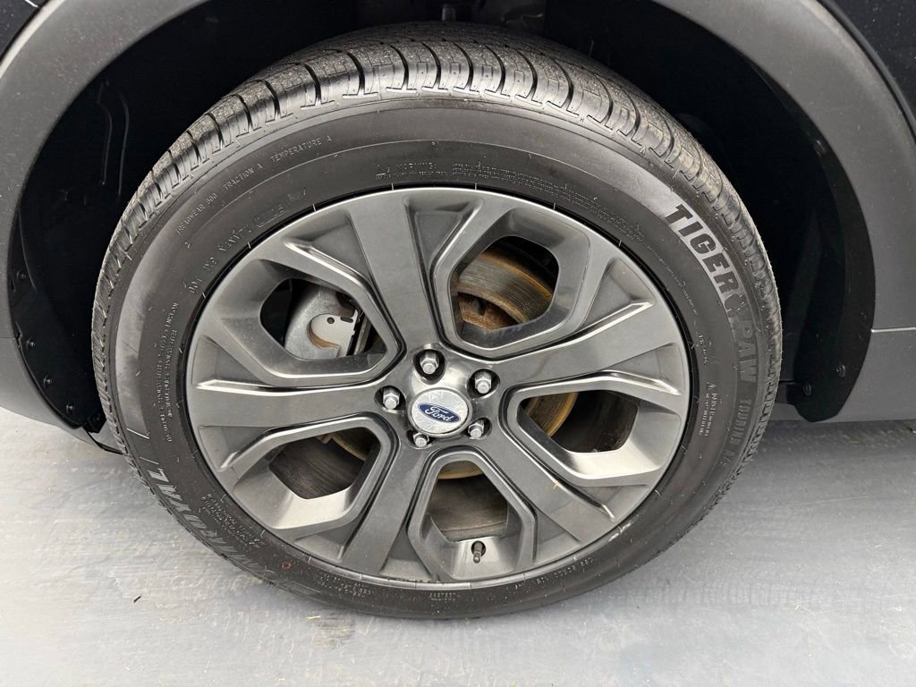 Used 2018 Ford Explorer Sport w/ Equipment Group 401A AWD/4WD image 21