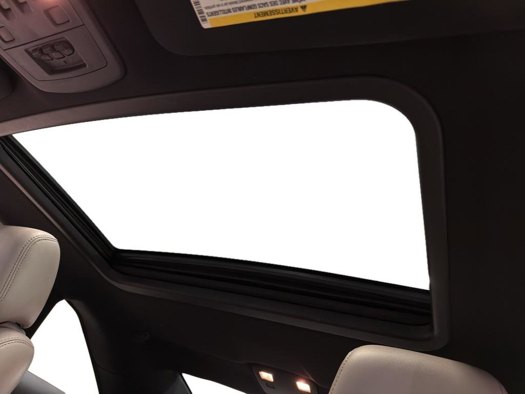 Used 2013 Cadillac CTS Performance image 16