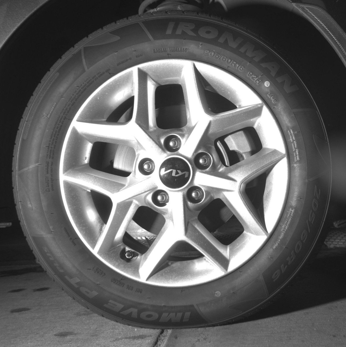 Used 2025 Kia Soul LX w/ LX Technology Package FWD image 20