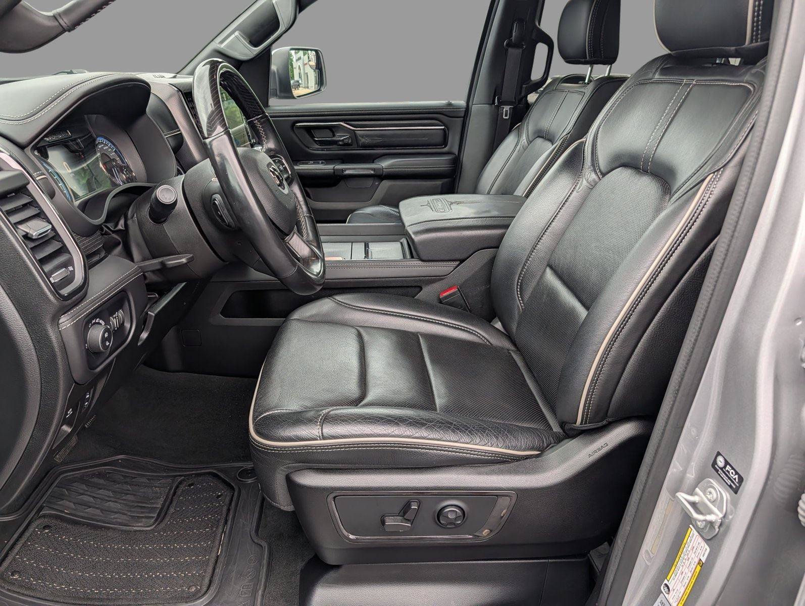 Used 2022 RAM 1500 Limited AWD/4WD image 11