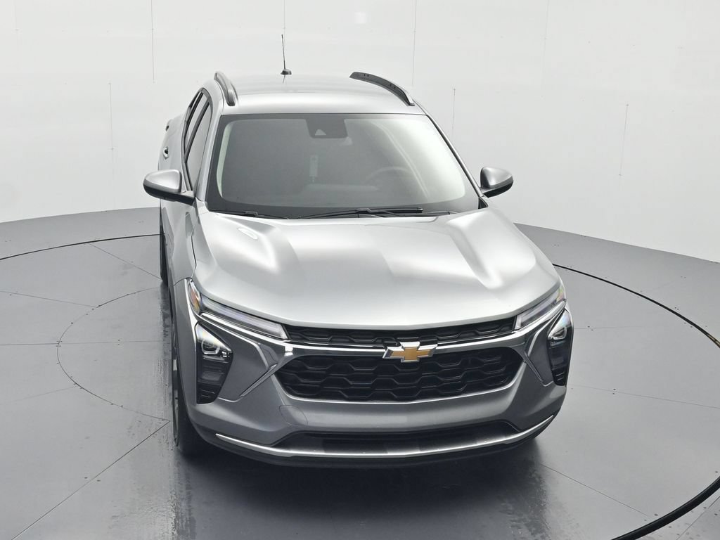 Certified 2025 Chevrolet Trax LT FWD image 29