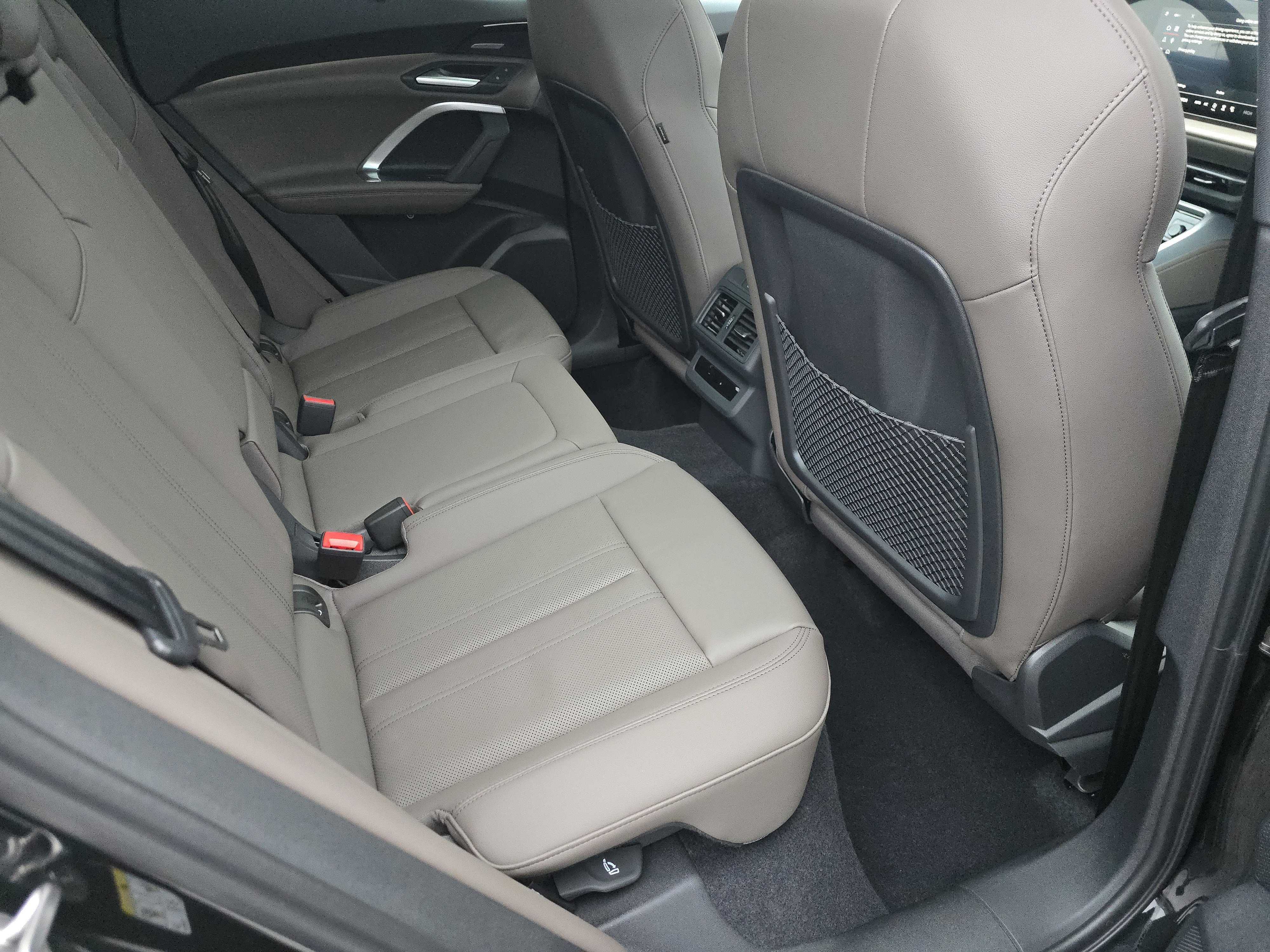 New 2025 Audi Q5 Premium Plus image 18