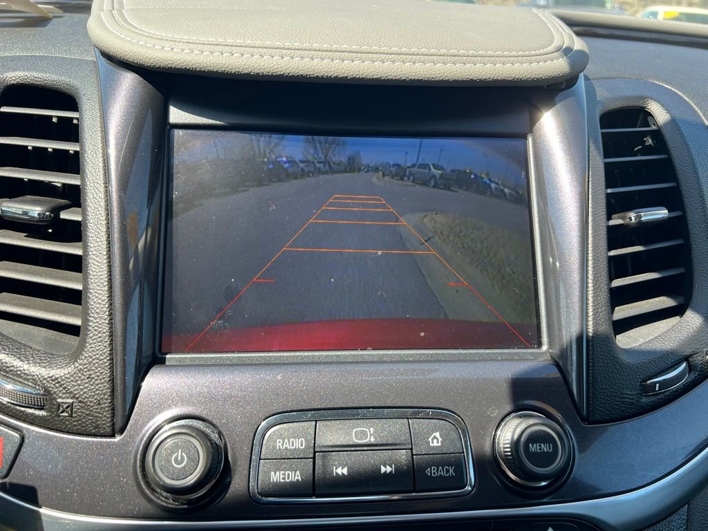 Used 2015 Chevrolet Impala LT w/ Convenience Package FWD image 40