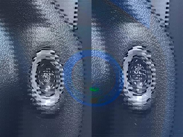 Used 2022 Chevrolet Silverado 1500 LTZ image 30