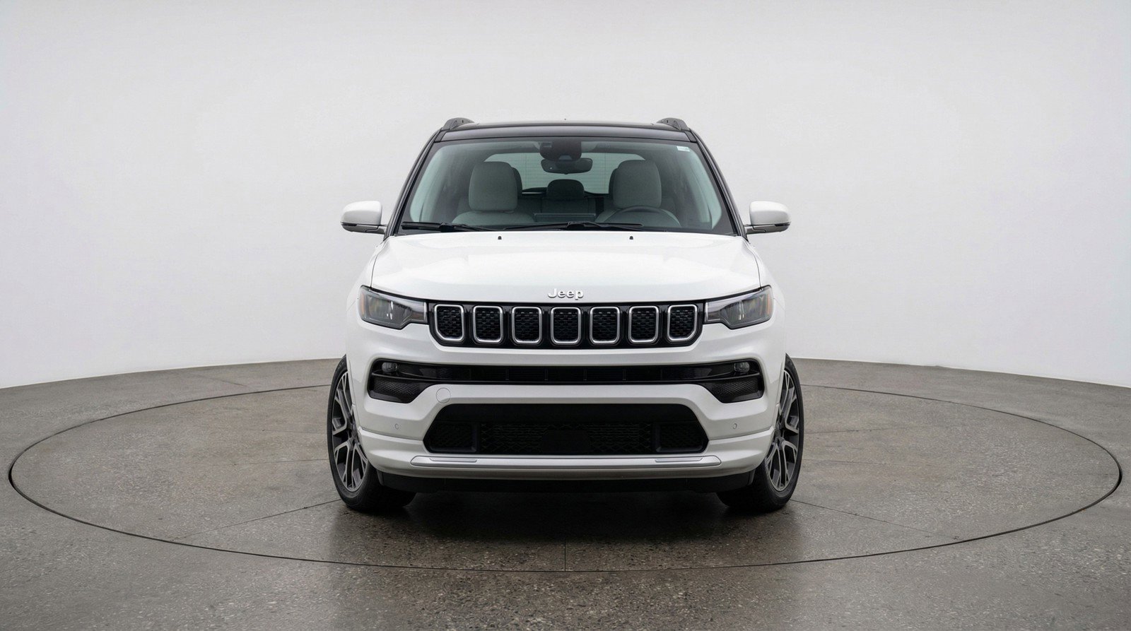 Used 2025 Jeep Compass Limited image 2