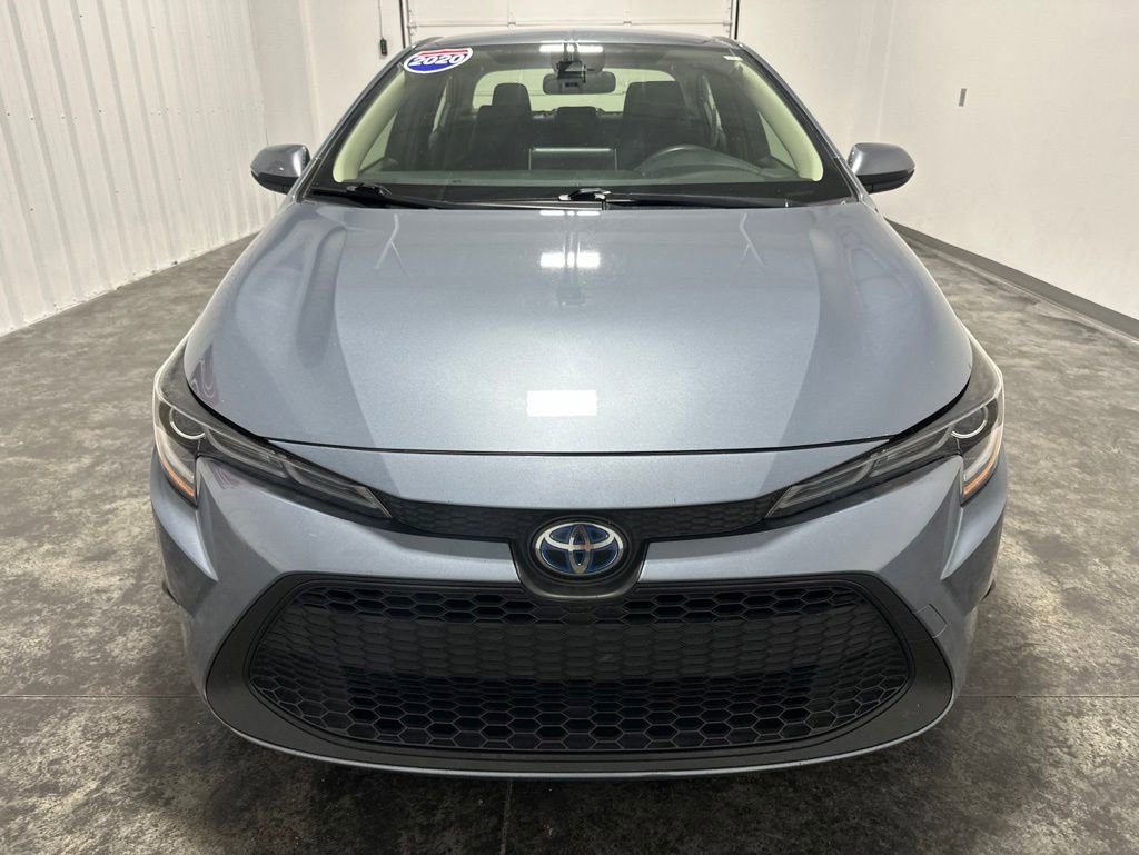 Used 2020 Toyota Corolla LE FWD image 2