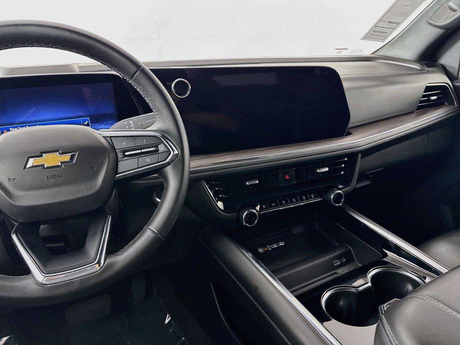 Used 2025 Chevrolet Tahoe LT RWD image 30