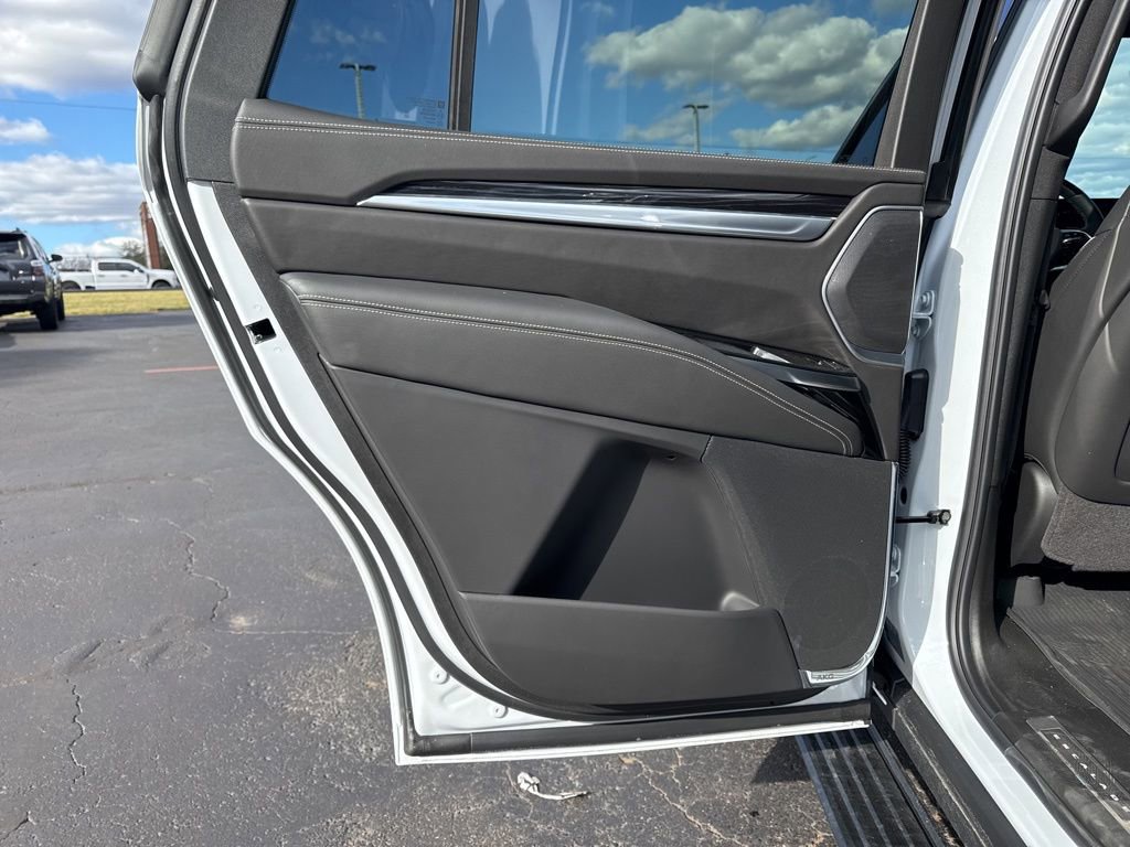 Used 2026 Cadillac Escalade Sport w/ Touring Package image 45