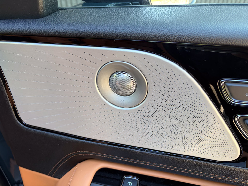 New 2027 Lincoln Aviator Black Label AWD/4WD image 40