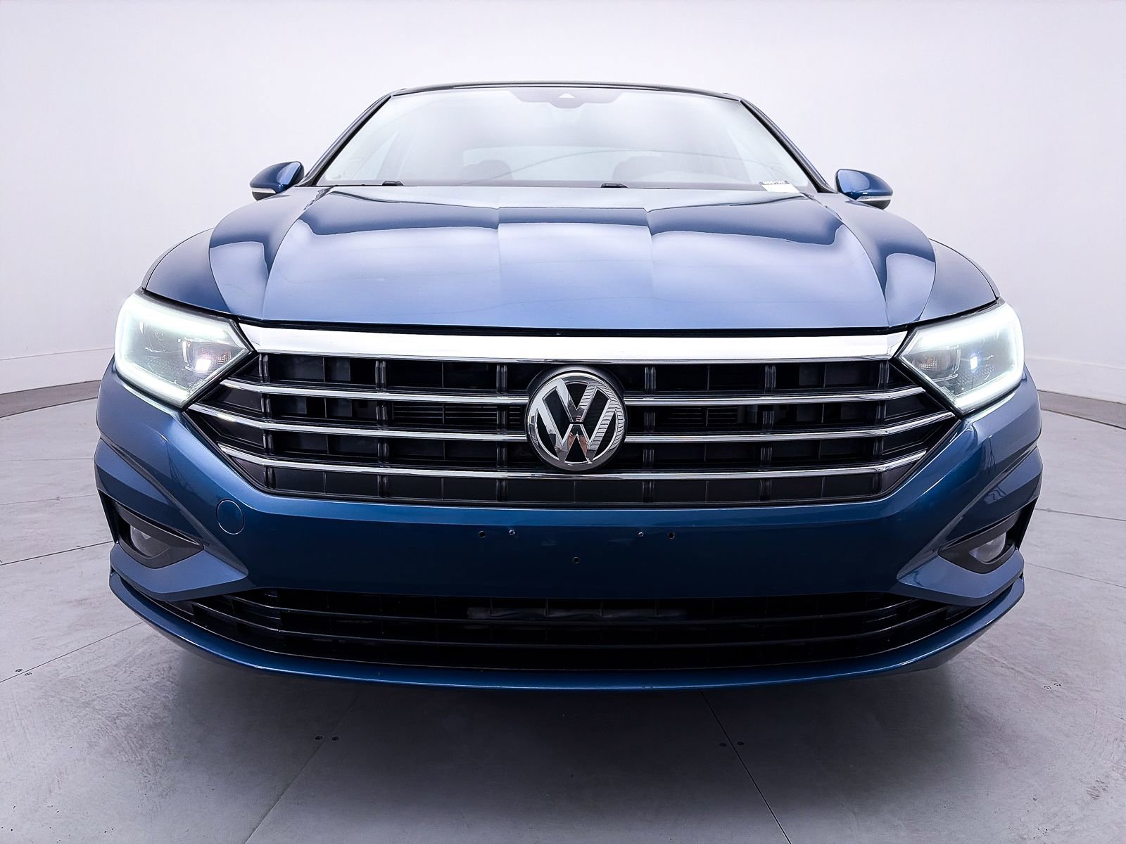 Used 2019 Volkswagen Jetta SEL Premium FWD image 11