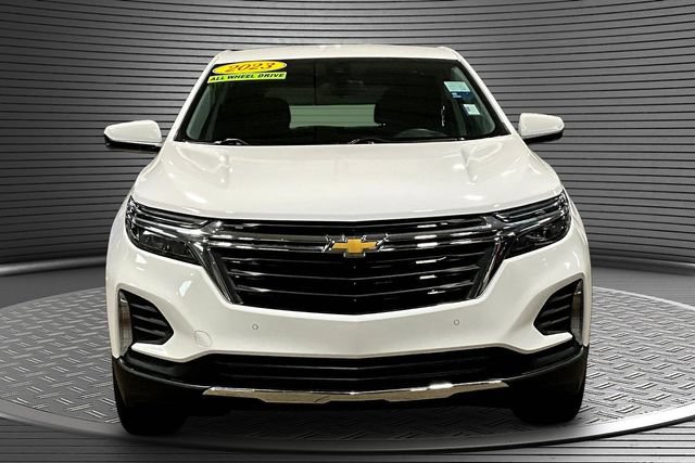 Used 2023 Chevrolet Equinox LT w/ LPO, Floor Liner Package AWD/4WD image 2