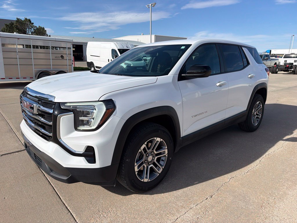 Used 2026 GMC Terrain Elevation