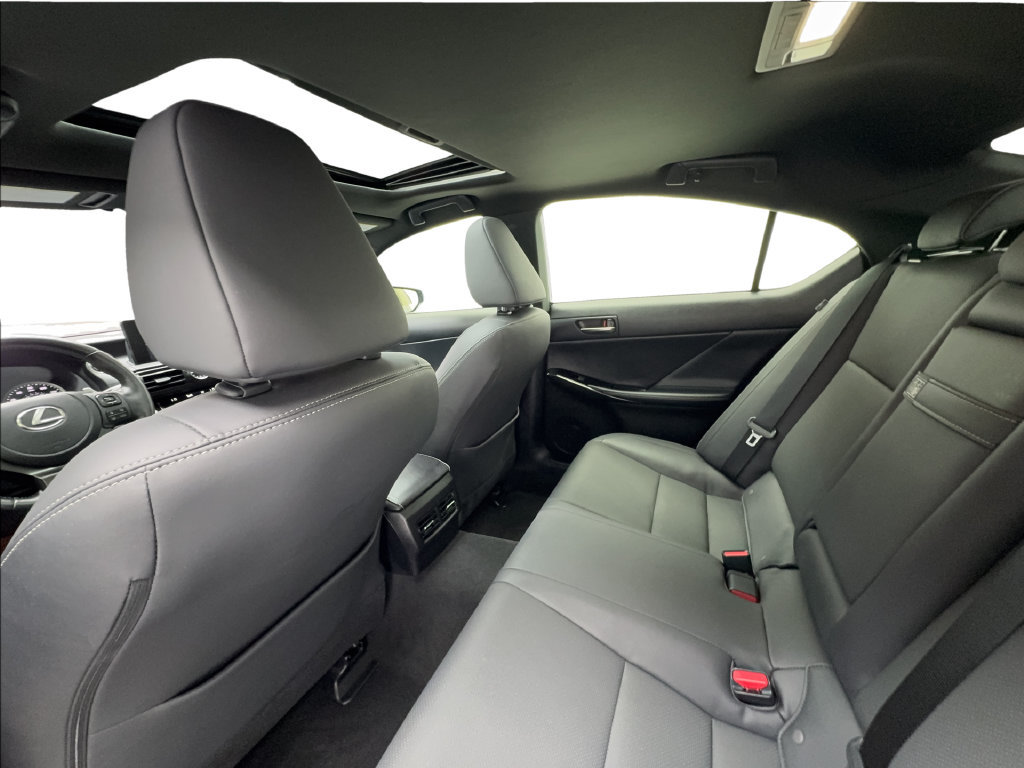 Used 2024 Lexus IS 300 w/ Comfort Package RWD image 27