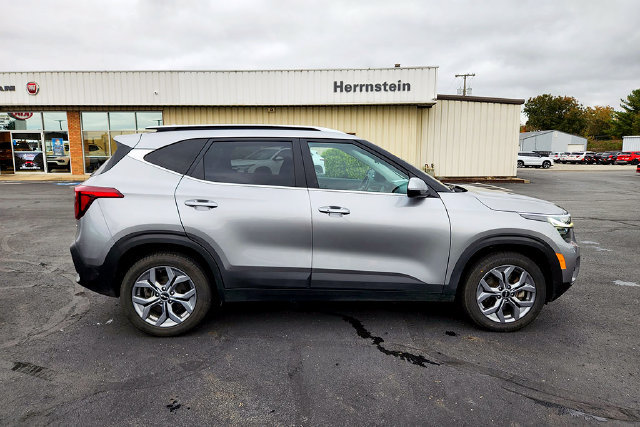 Used 2024 Kia Seltos S AWD/4WD image 30