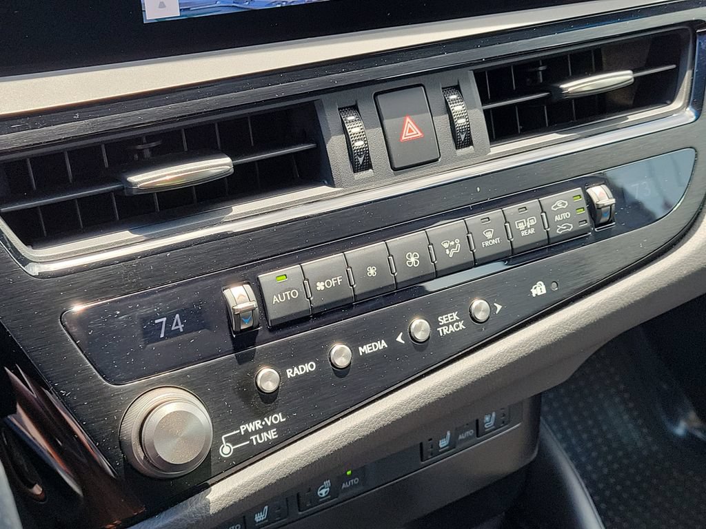 Used 2023 Lexus ES 350 F Sport w/ Accessory Package (Z2) FWD image 26