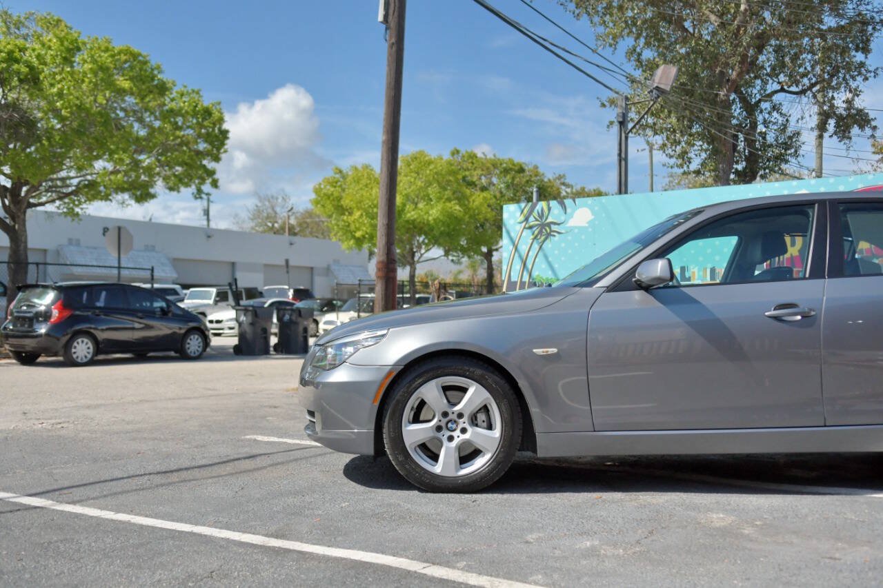 Used 2008 BMW 535xi Sedan w/ Premium Pkg AWD/4WD image 5