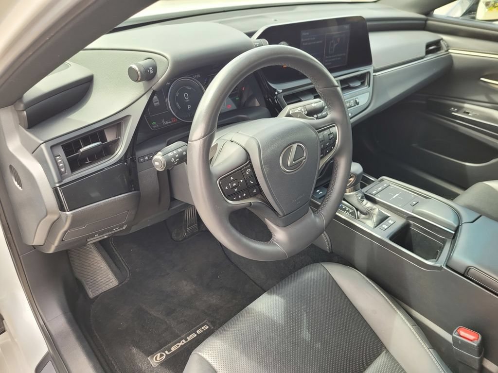 Used 2022 Lexus ES 300h w/ Premium Package FWD image 14