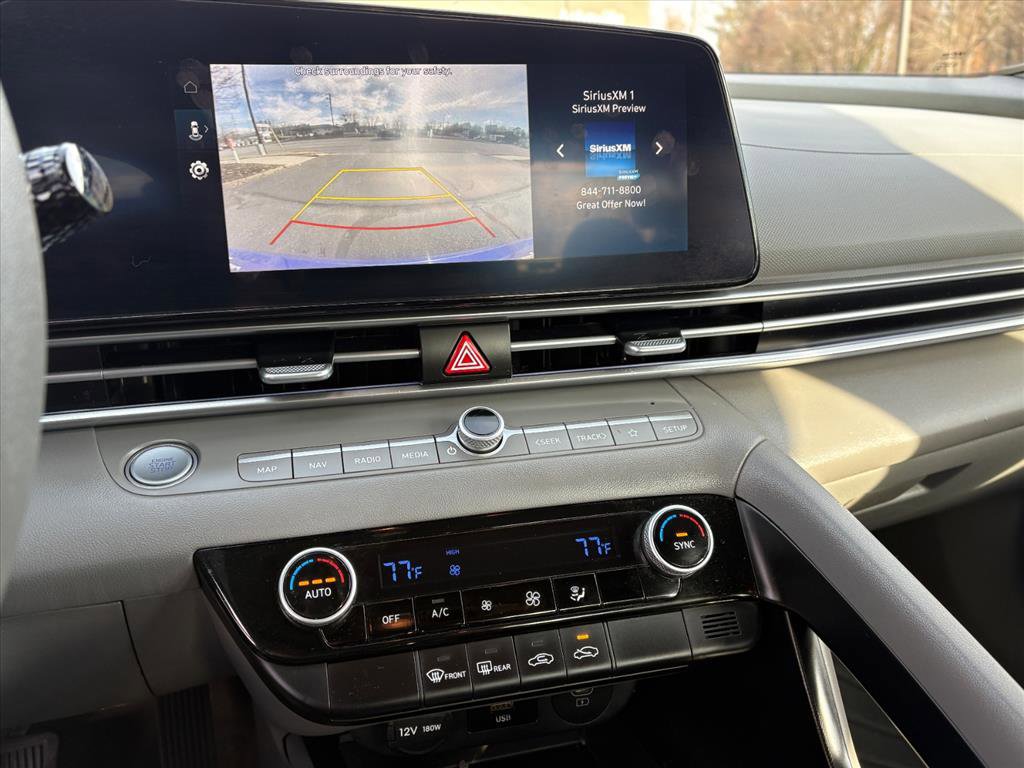 Certified 2024 Hyundai Elantra SEL image 9