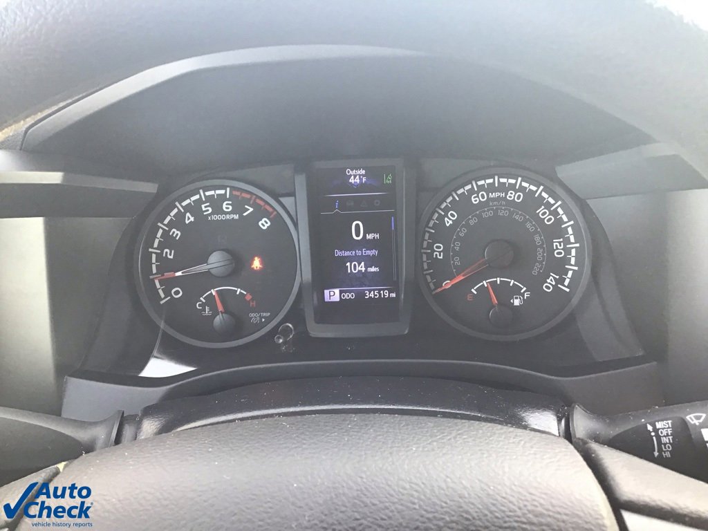 Used 2022 Toyota Tacoma SR image 33