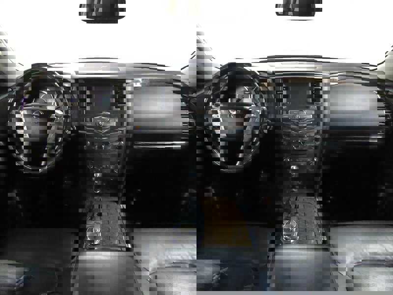 Used 2015 INFINITI QX80 Luxe w/ 22" Wheel Package image 9