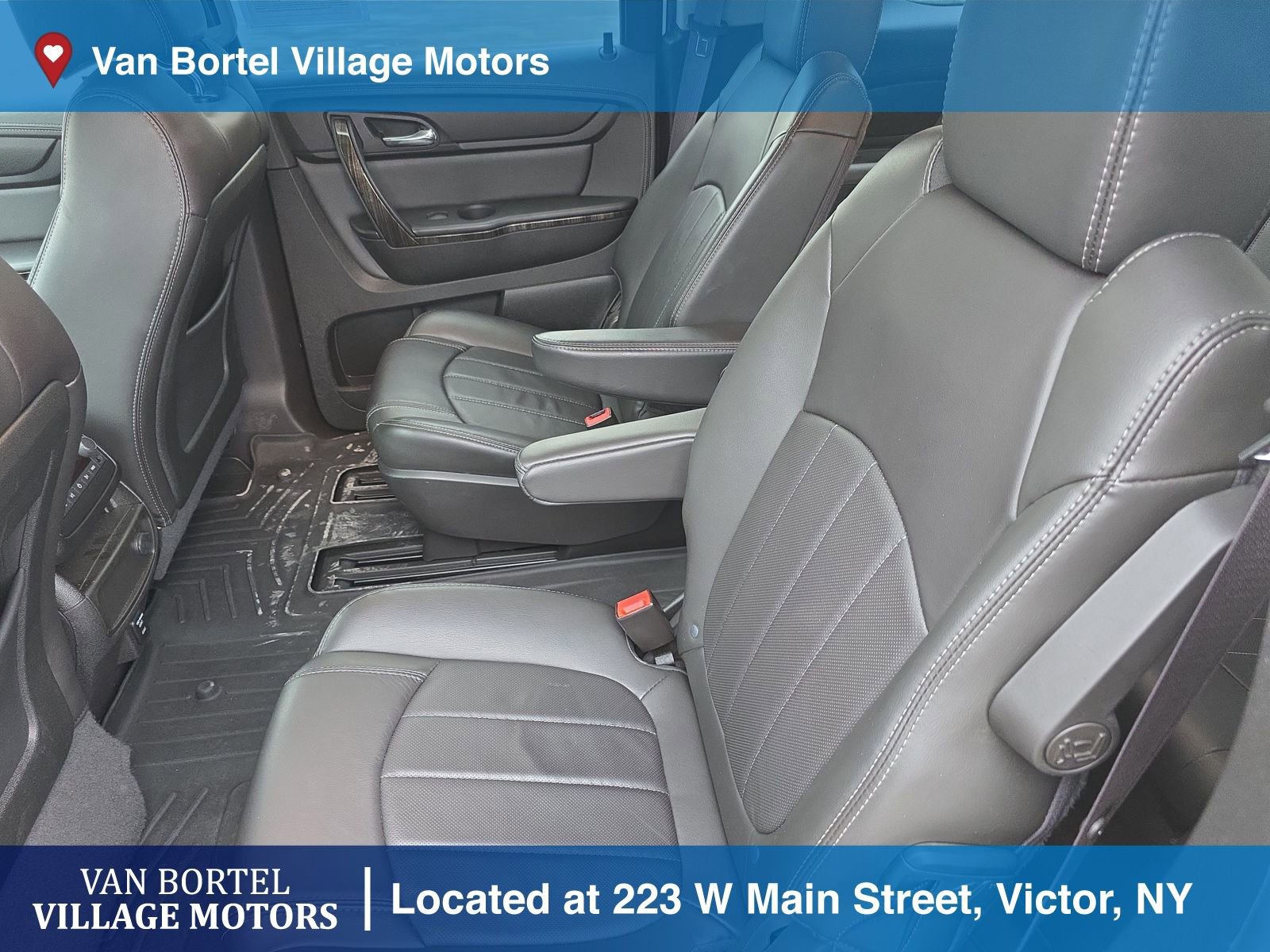 Used 2015 GMC Acadia SLT image 26