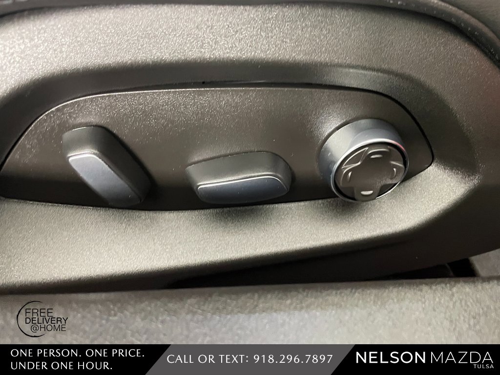 Used 2023 Chevrolet Corvette Stingray Preferred Cpe w/ Z51 Performance Package image 42