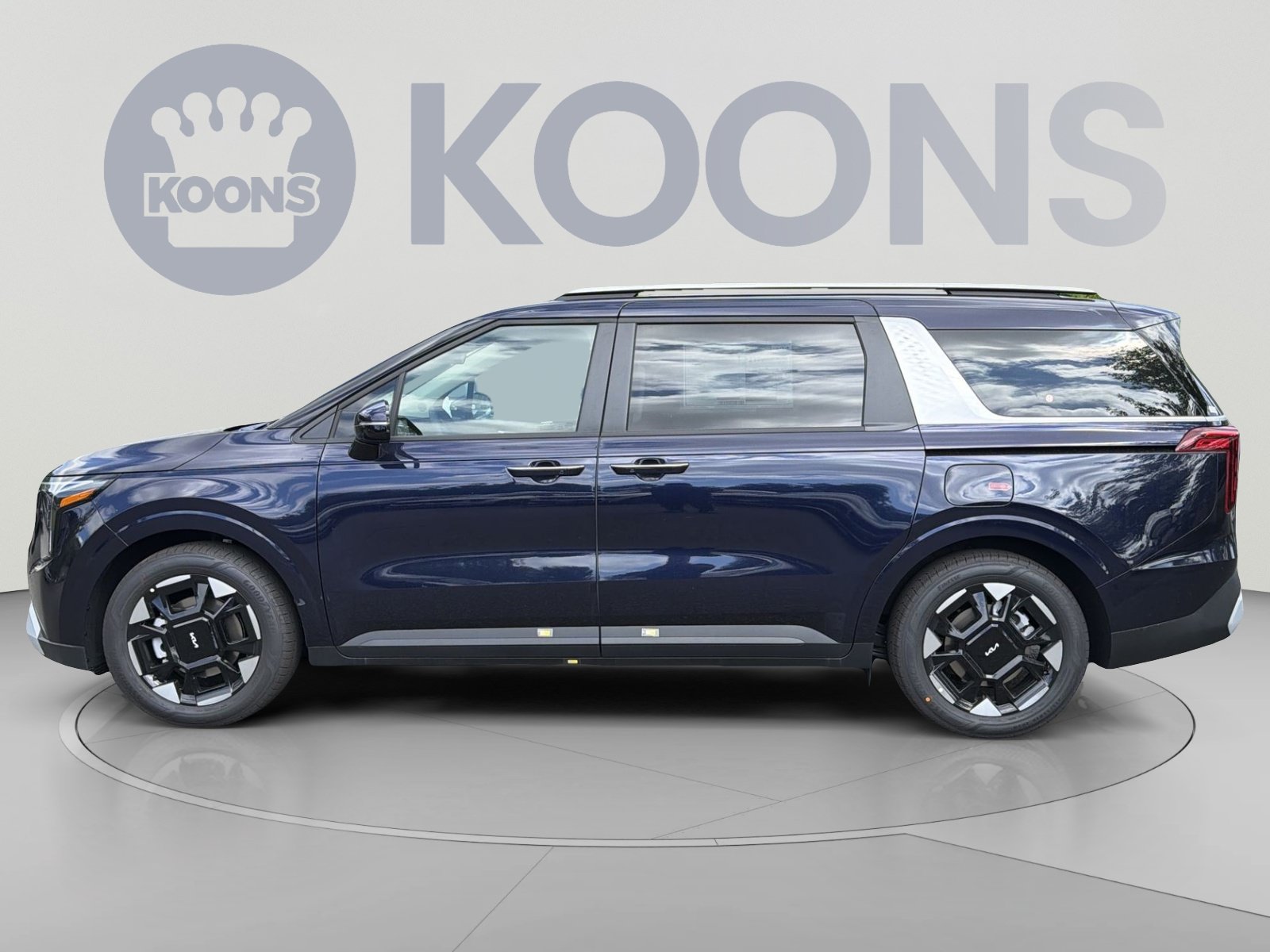 New 2026 Kia Carnival EX FWD image 2