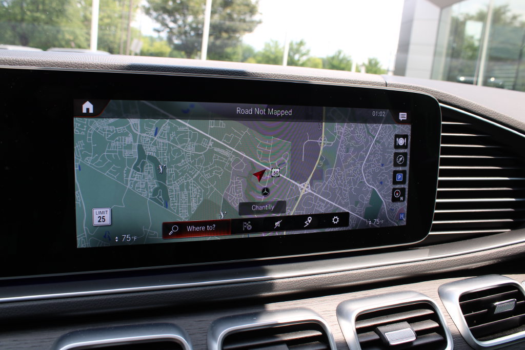 Used 2023 Mercedes-Benz GLS 580 4MATIC image 24