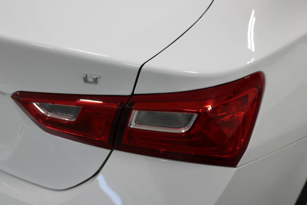 Used 2023 Chevrolet Malibu LT image 12