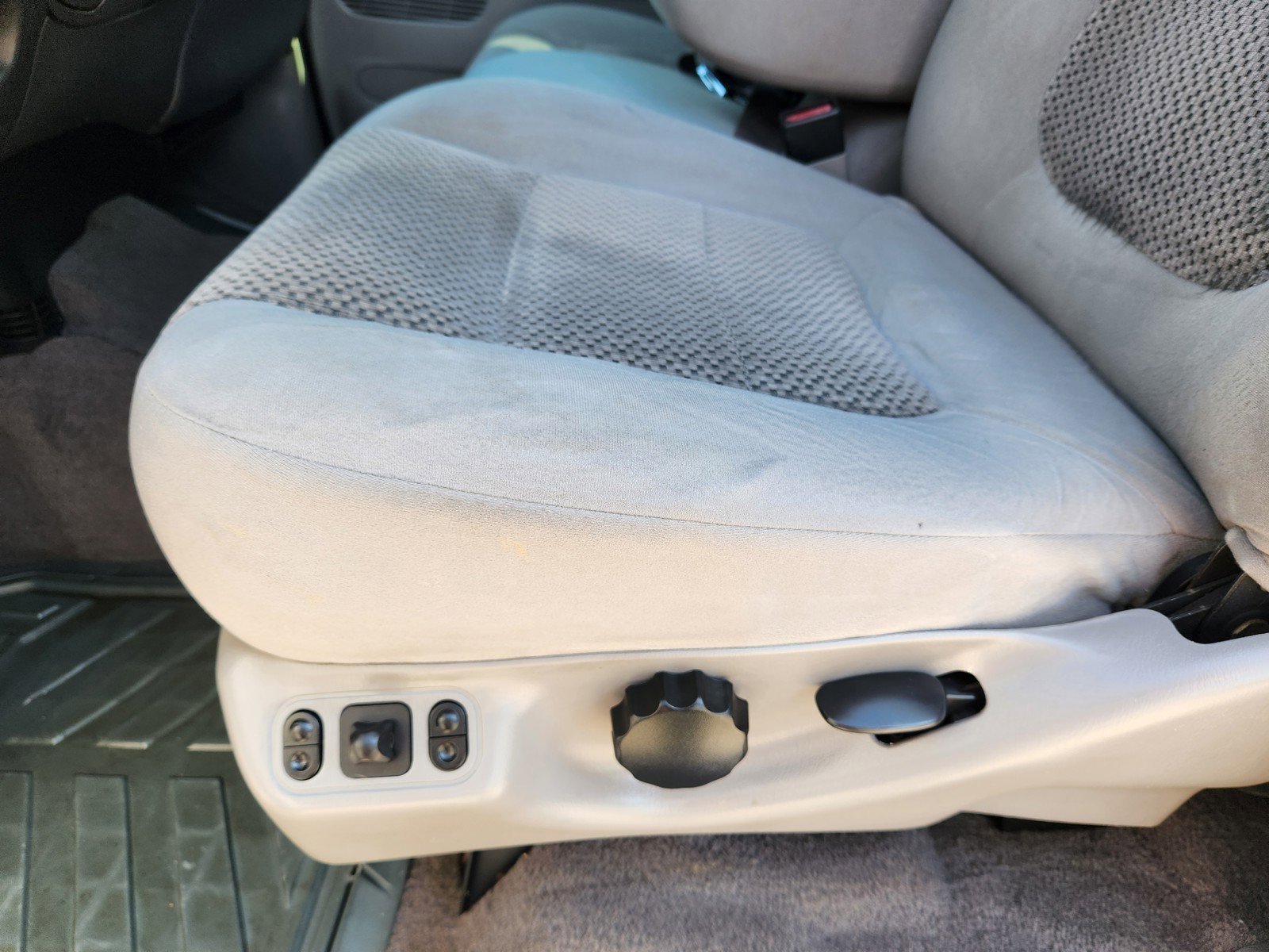 Used 2002 Ford F150 XLT image 19