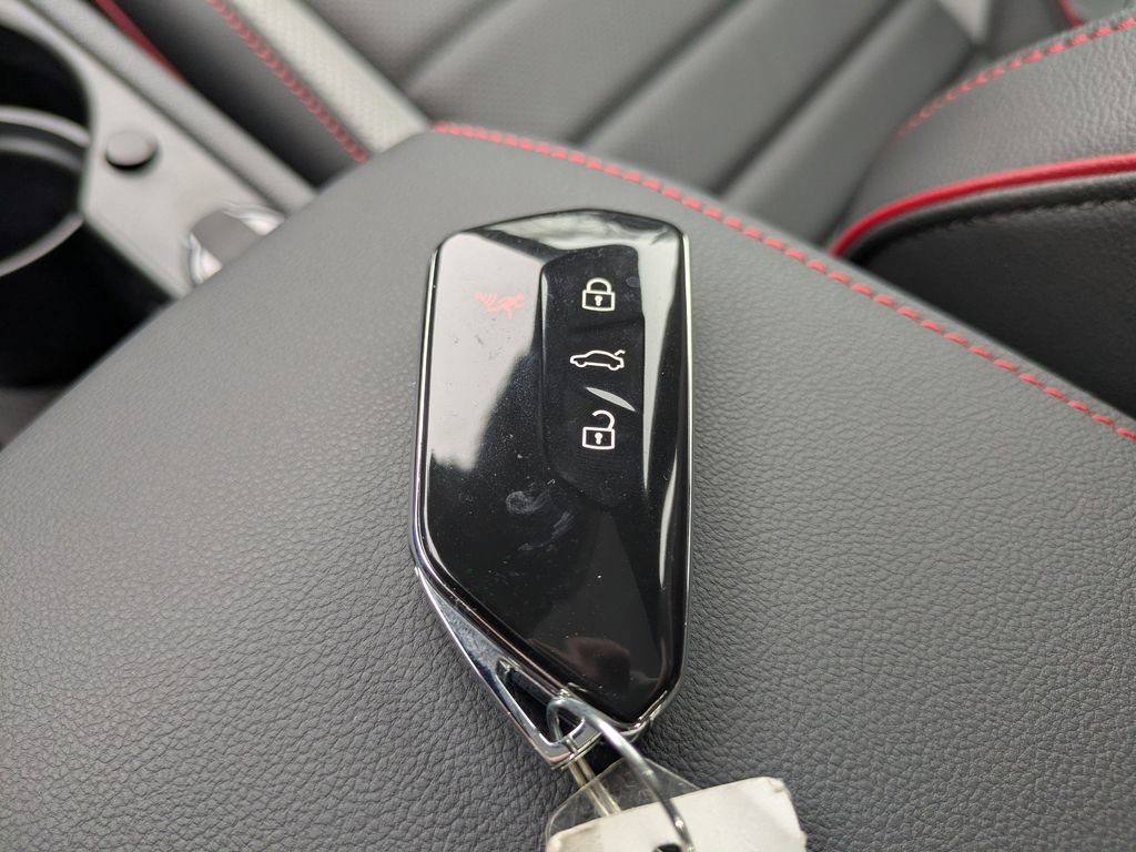 New 2026 Volkswagen GTI SE image 30