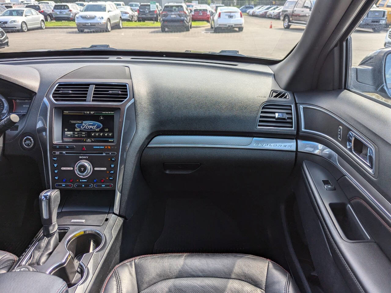 Used 2016 Ford Explorer Sport w/ Equipment Group 401A image 20