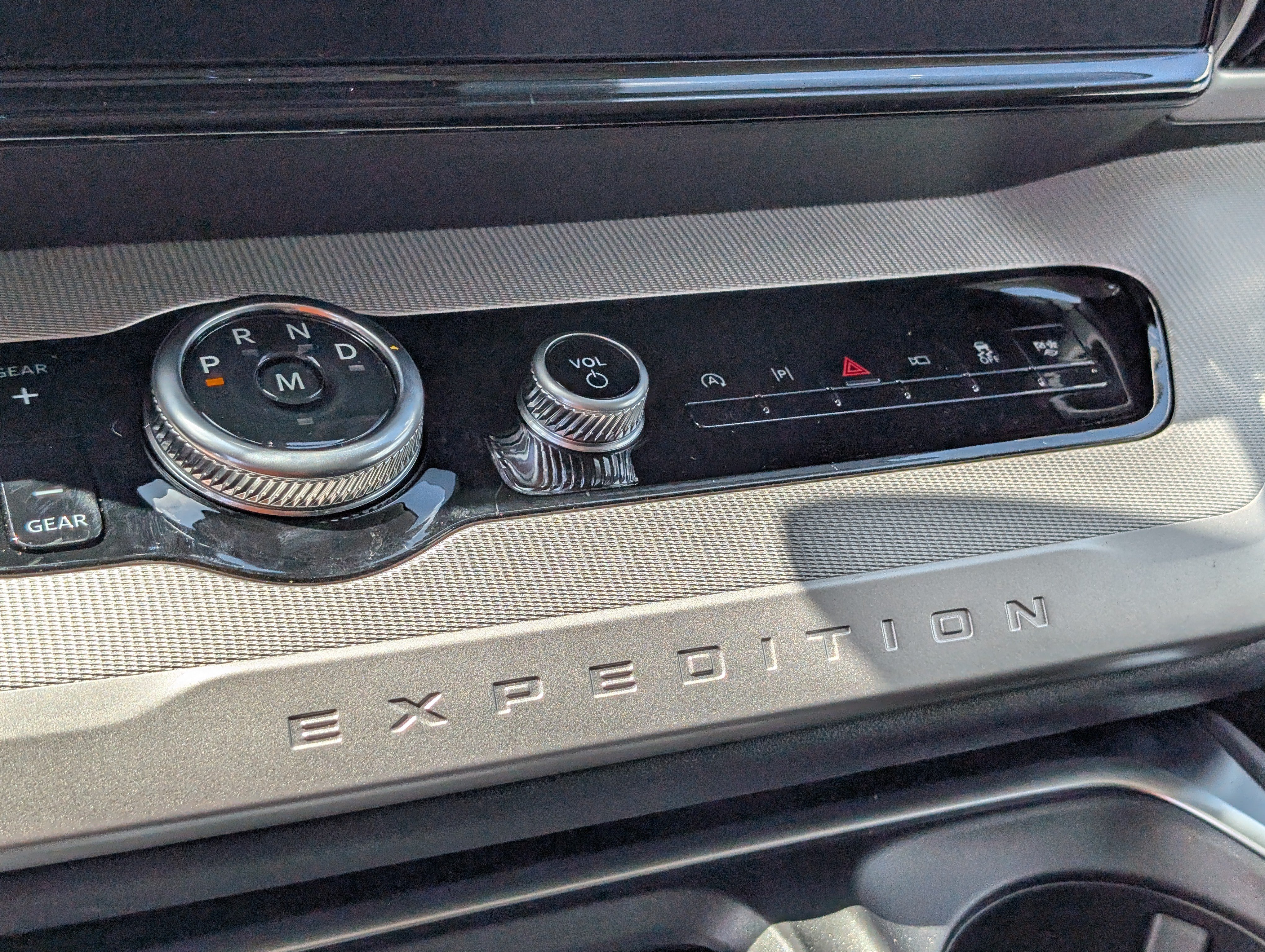 New 2027 Ford Expedition Max Active RWD image 30