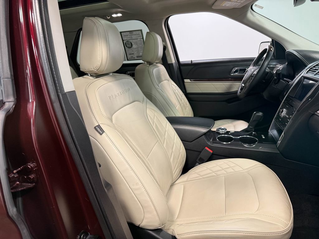 Used 2018 Ford Explorer Platinum AWD/4WD image 63