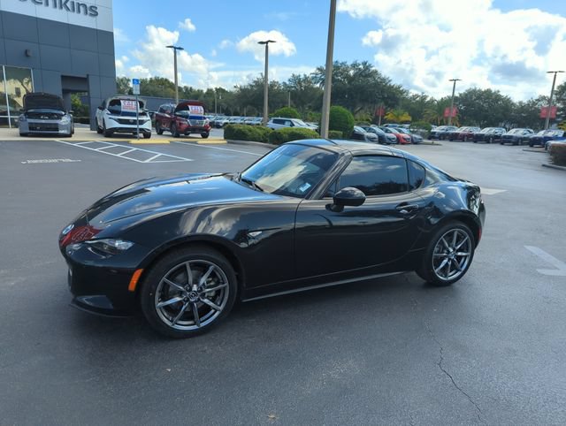Used 2021 MAZDA MX-5 Miata RF Grand Touring RWD image 13