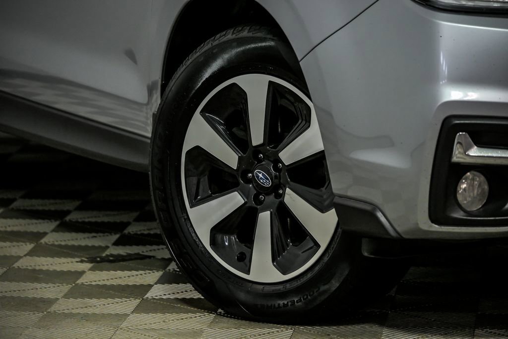 Used 2018 Subaru Forester 2.5i Limited image 3