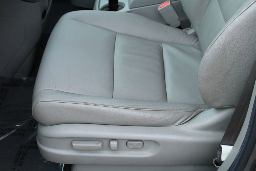 Used 2012 Honda Odyssey EX-L image 22