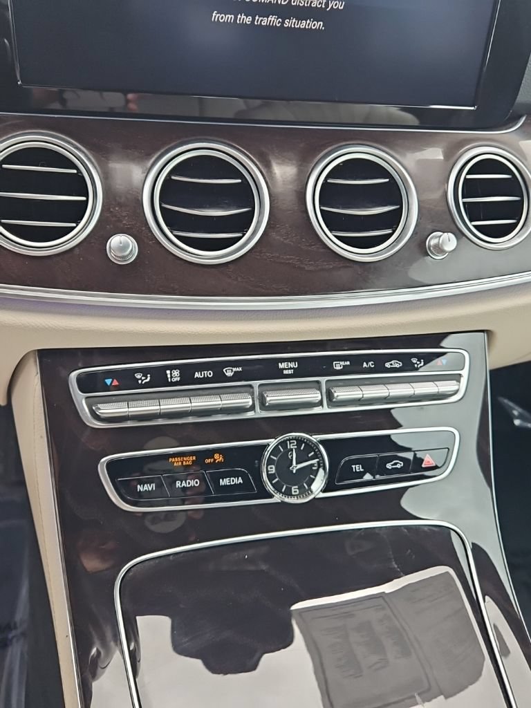 Used 2019 Mercedes-Benz E 450 4MATIC Wagon w/ Premium Package image 17