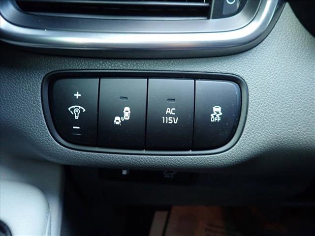 Used 2017 Kia Sorento SX AWD/4WD image 24