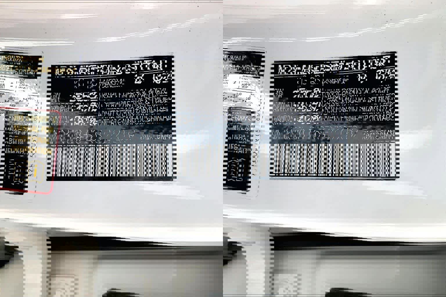 Used 2025 Mercedes-Benz GLC 43 AMG 4MATIC image 31