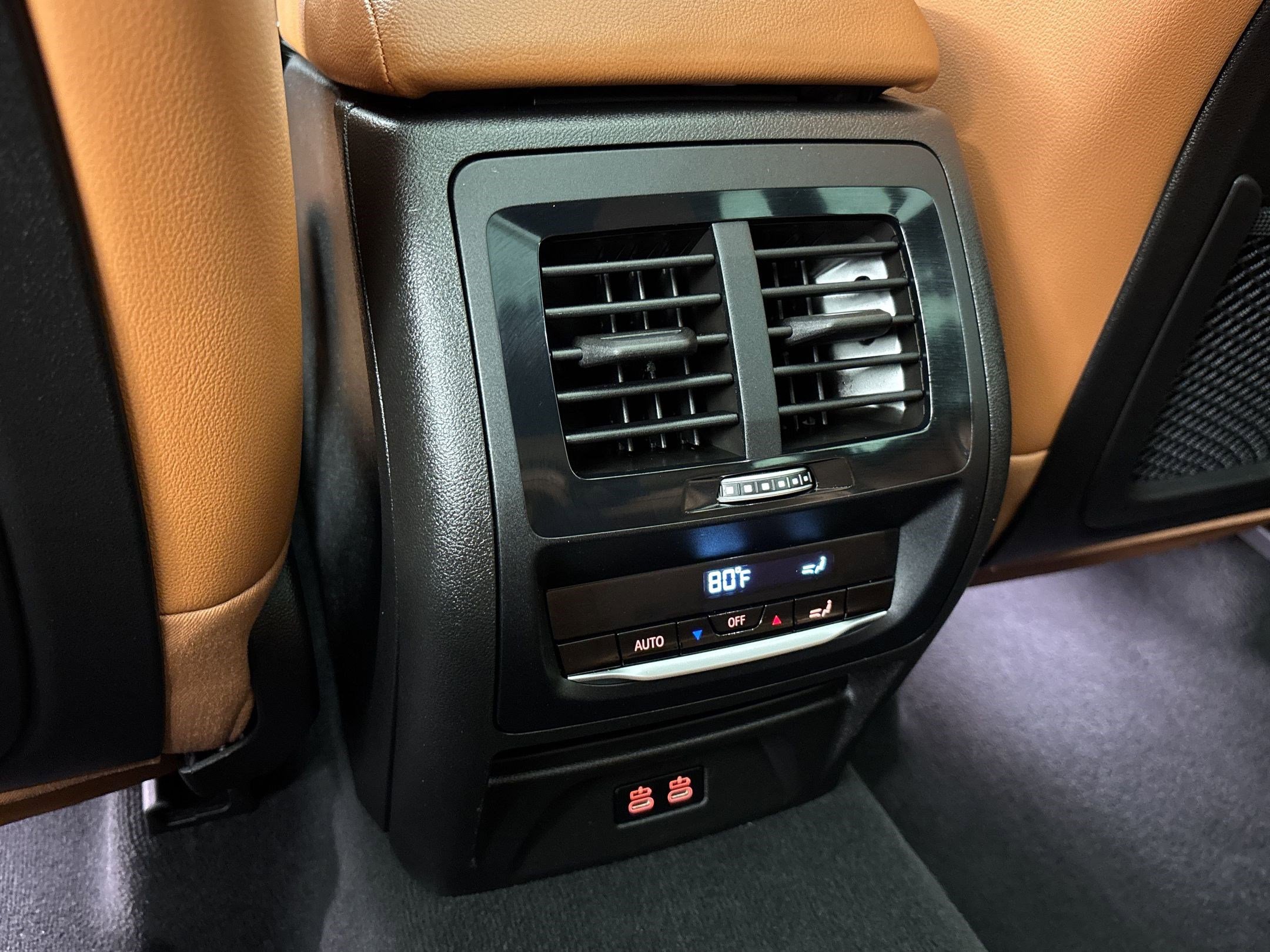 Certified 2024 BMW X3 sDrive30i w/ Premium Package image 31