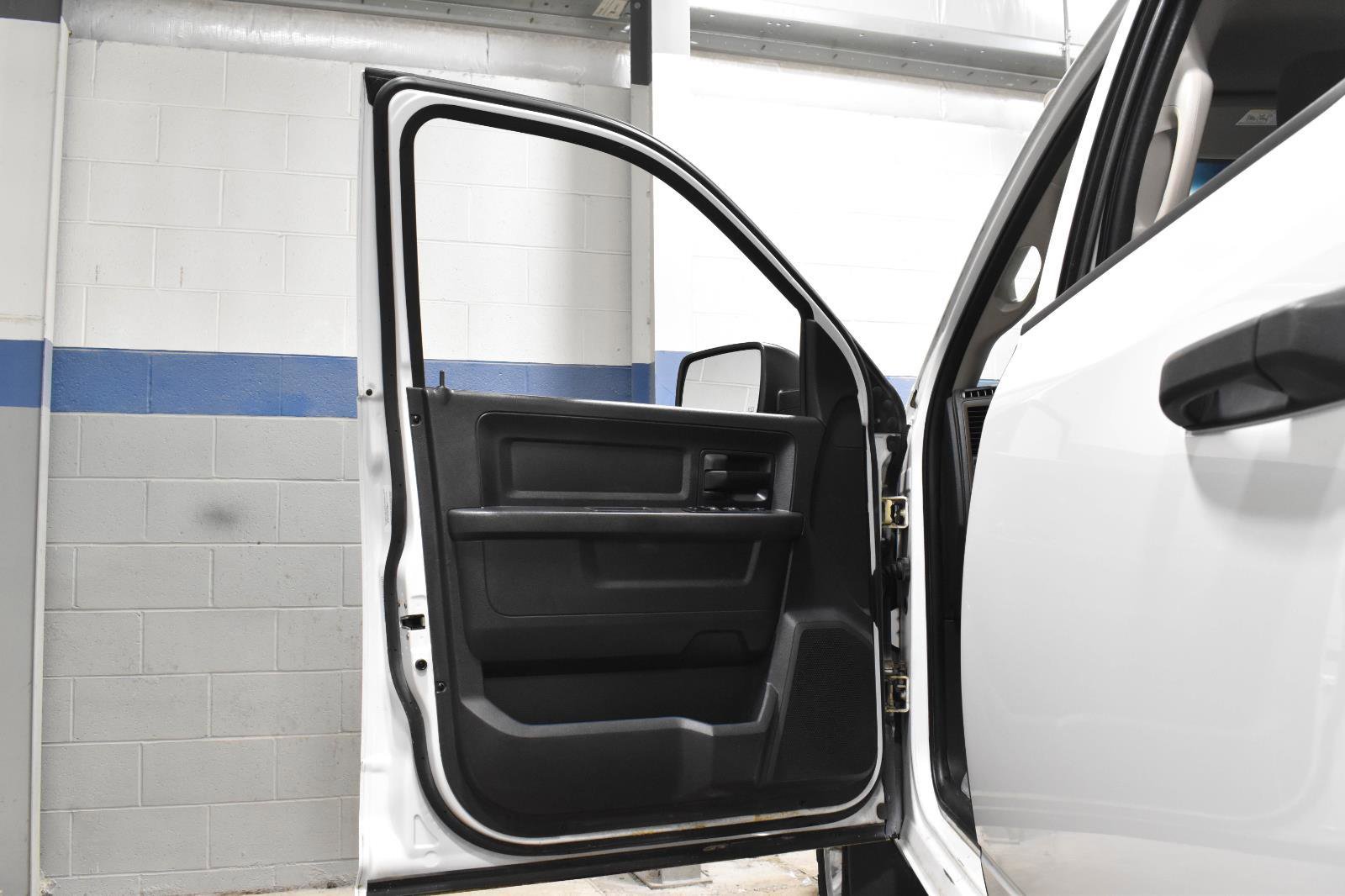 Used 2012 RAM 1500 Express w/ ST Popular Equipment Group image 9