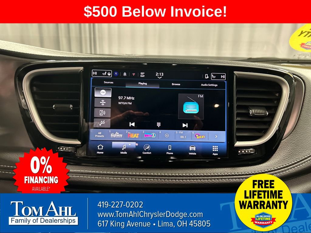 New 2026 Chrysler Pacifica Select image 15