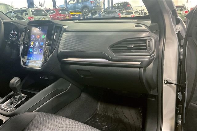 Used 2025 Subaru Forester Premium image 16
