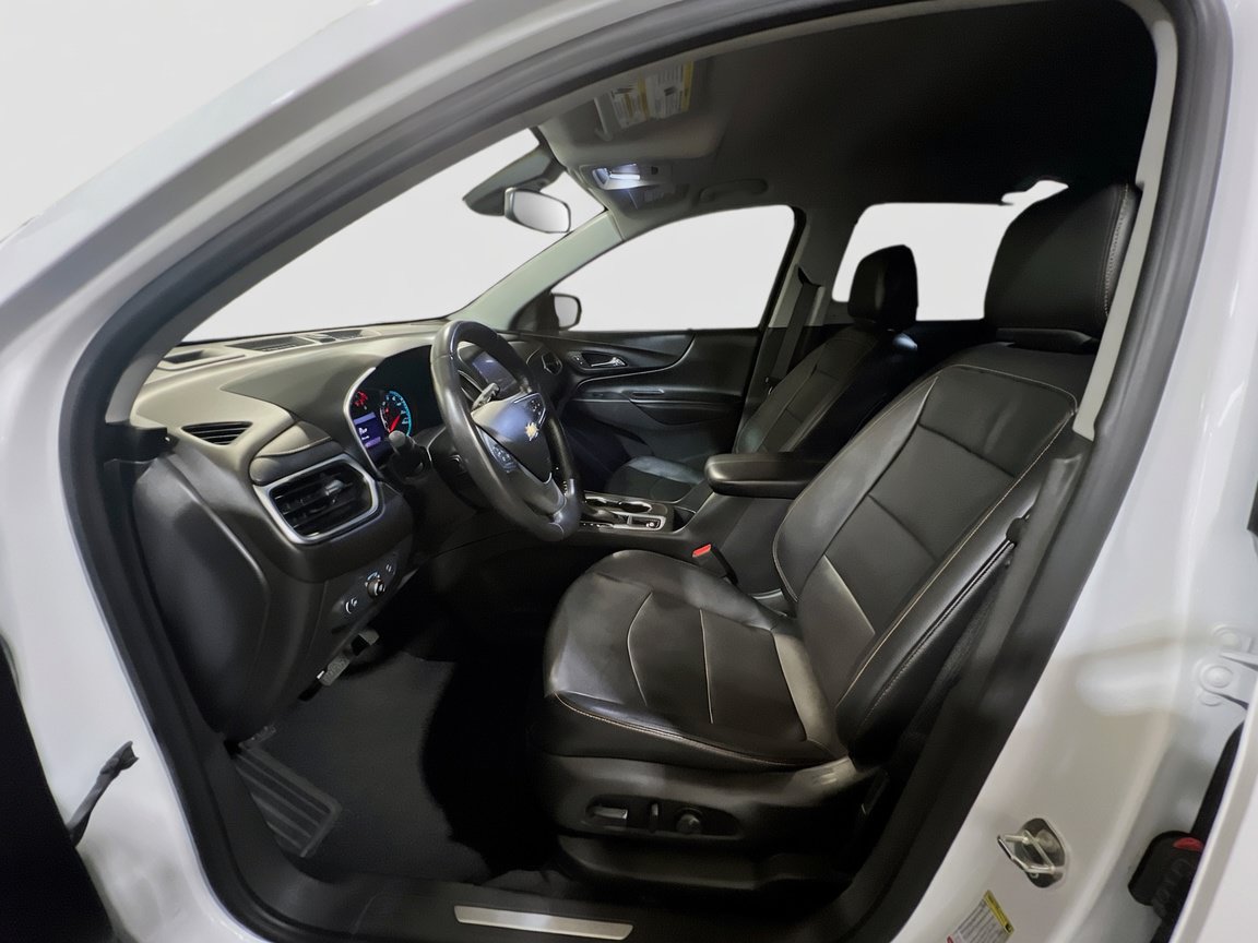 Used 2021 Chevrolet Equinox Premier AWD/4WD image 14