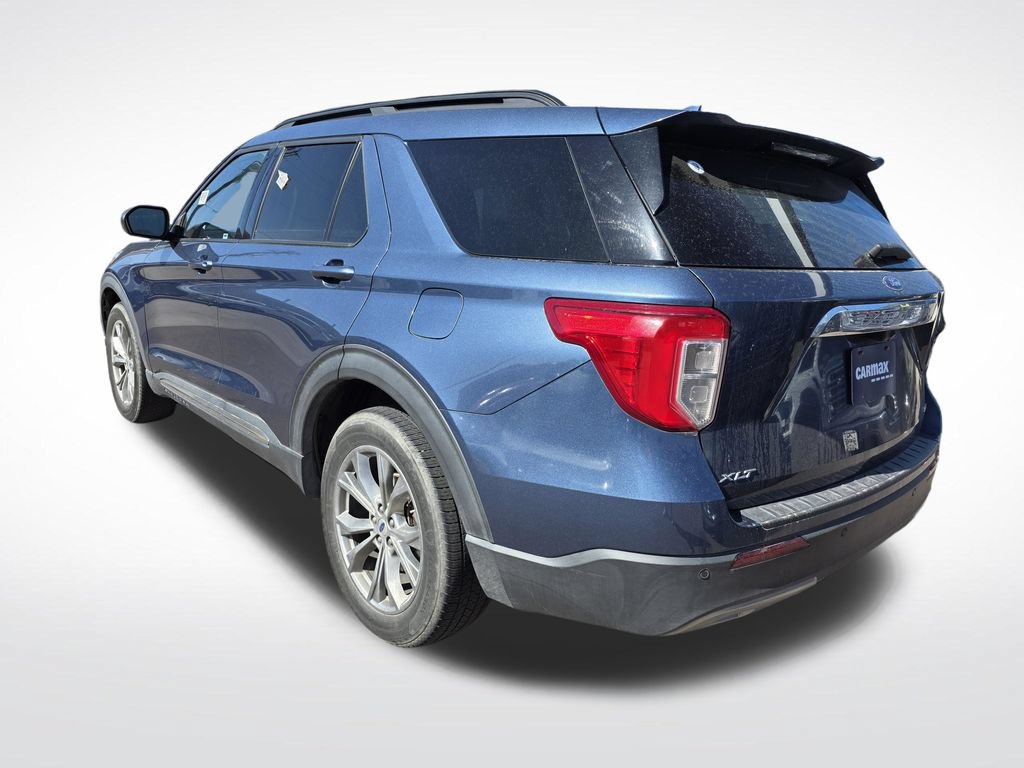 Used 2020 Ford Explorer XLT w/ Equipment Group 202A AWD/4WD image 5
