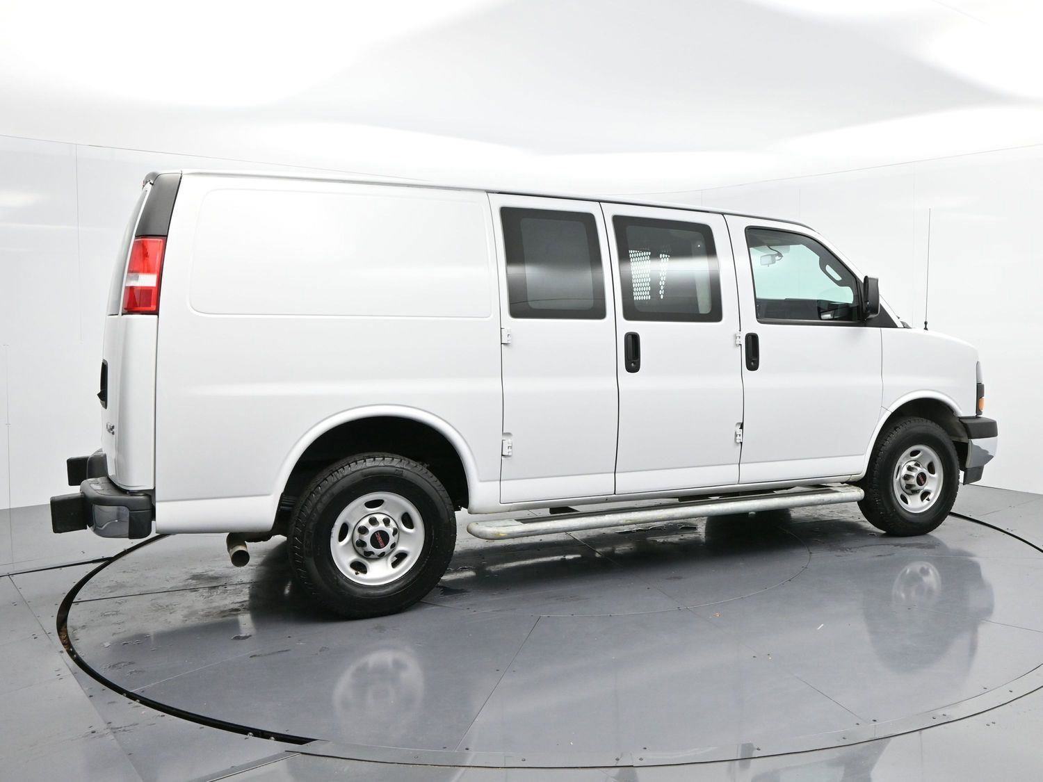 Used 2024 GMC Savana 2500 w/ Driver Convenience Package image 8