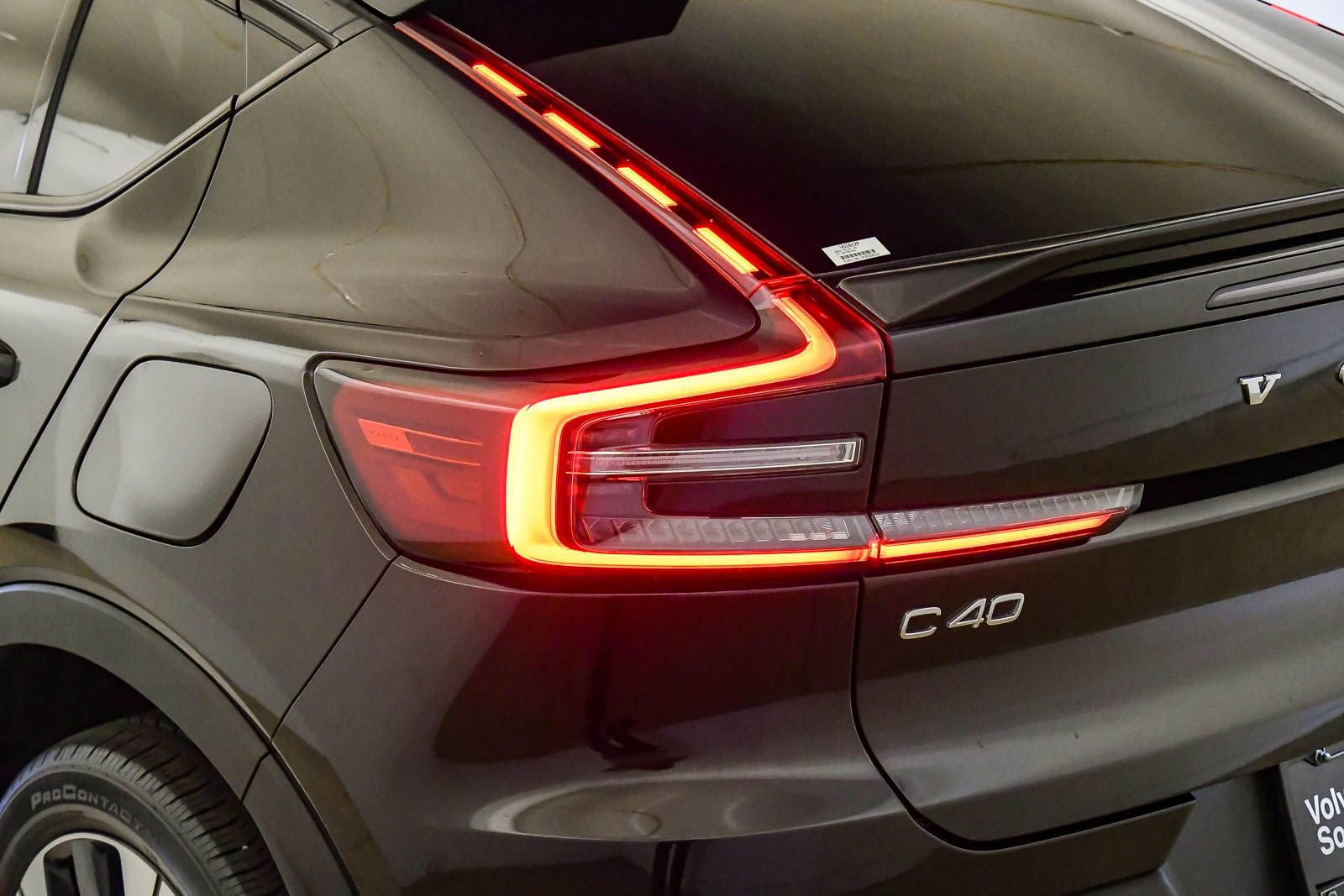 Certified 2023 Volvo C40 P8 Recharge Plus image 11