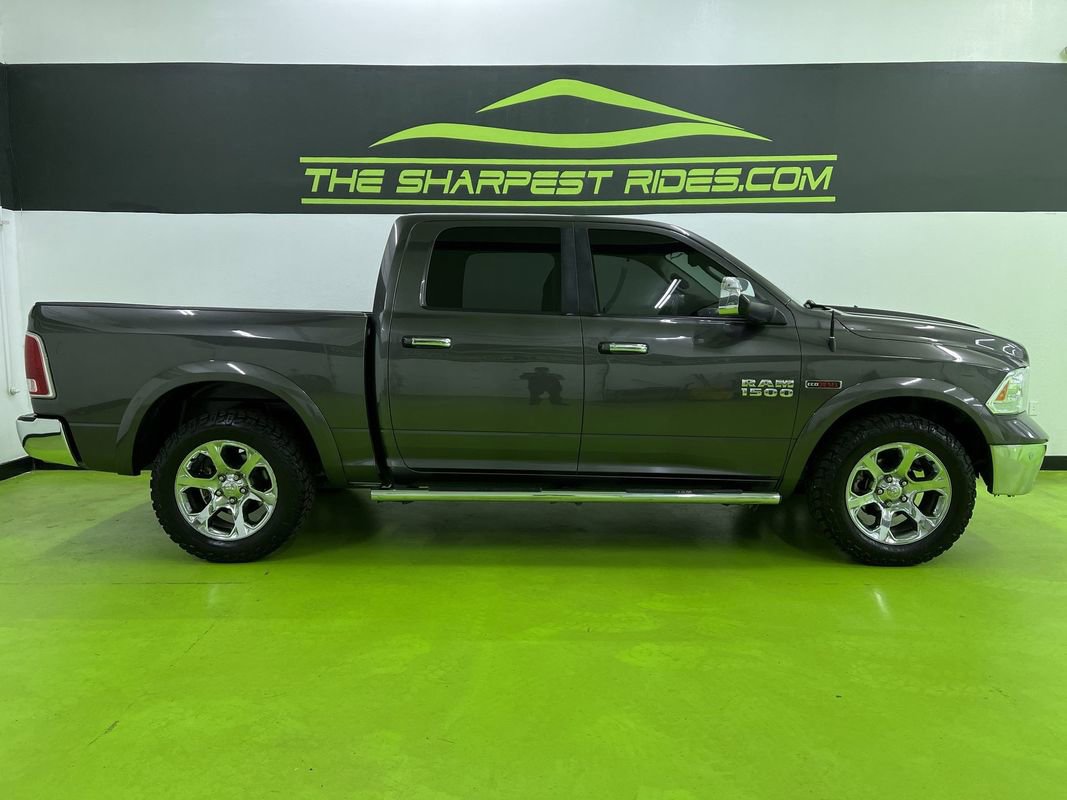 Used 2018 RAM 1500 Laramie w/ Convenience Group AWD/4WD image 11