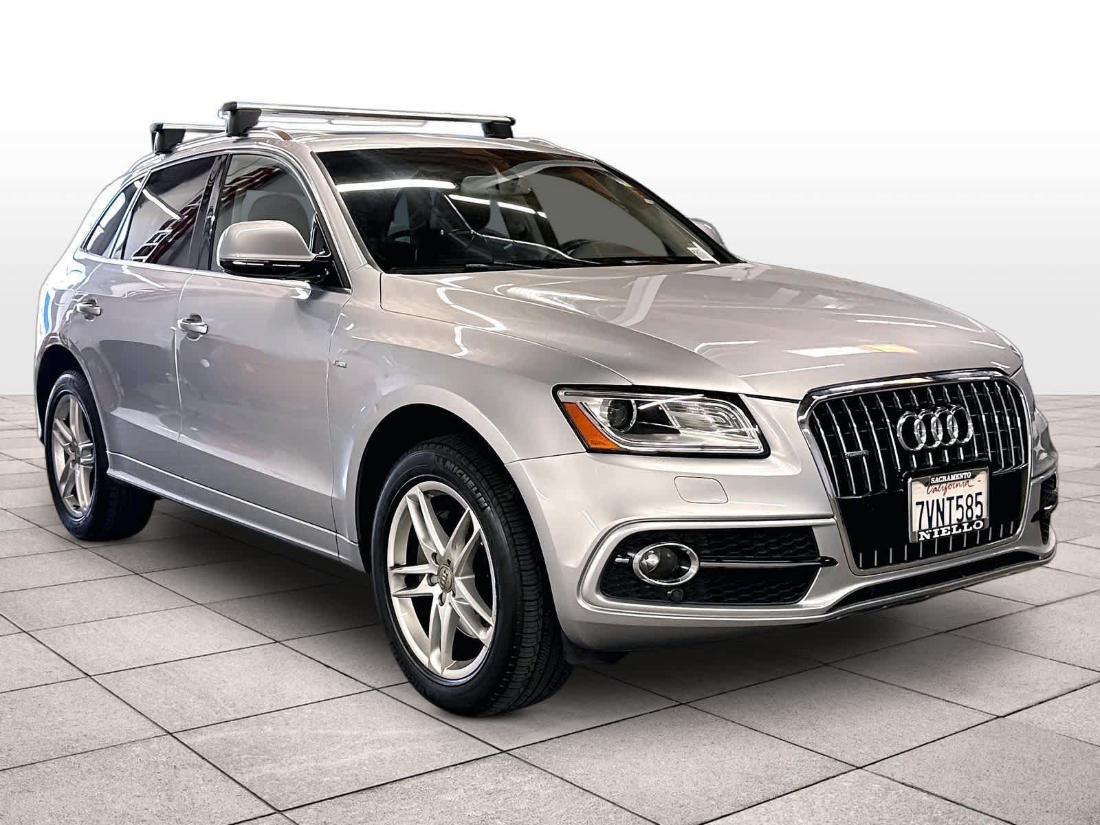 Used 2017 Audi Q5 3.0T Premium Plus w/ Technology Package AWD/4WD image 2